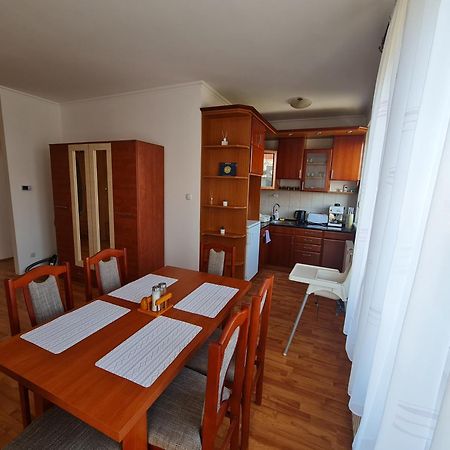 Fischer Apartman 3 Hajduszoboszlo Bagian luar foto
