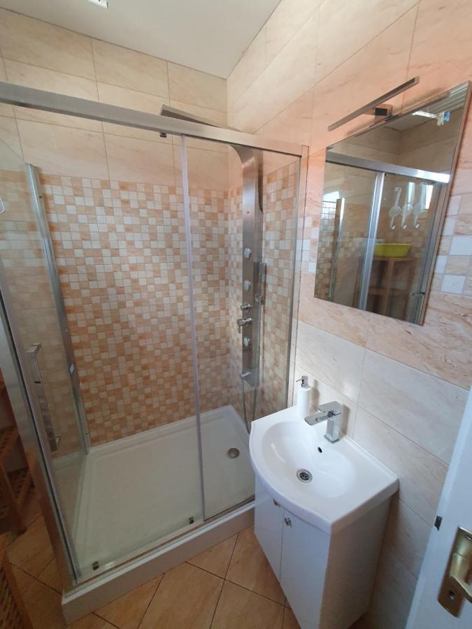 Fischer Apartman 3 Hajduszoboszlo Bagian luar foto
