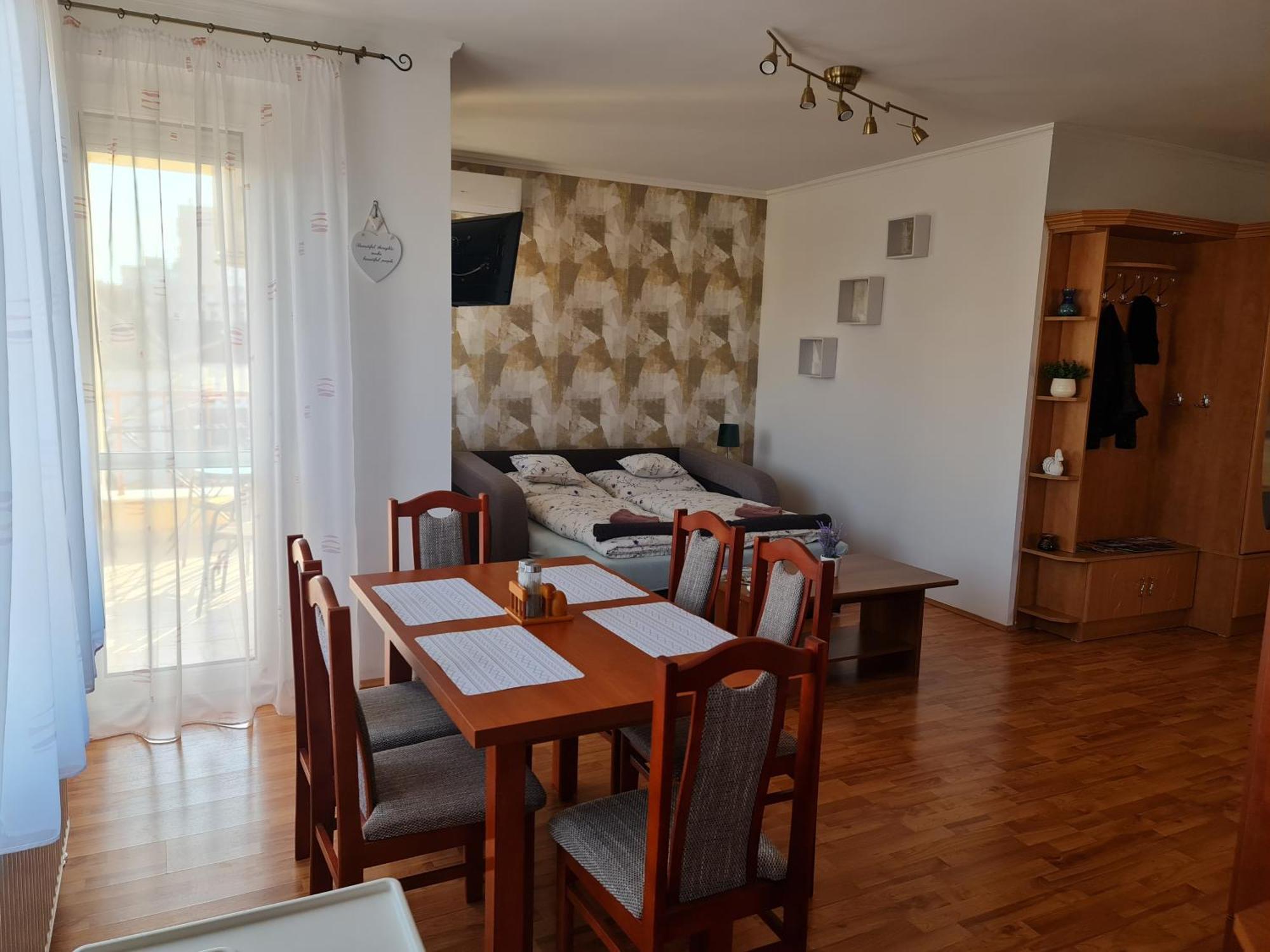 Fischer Apartman 3 Hajduszoboszlo Bagian luar foto