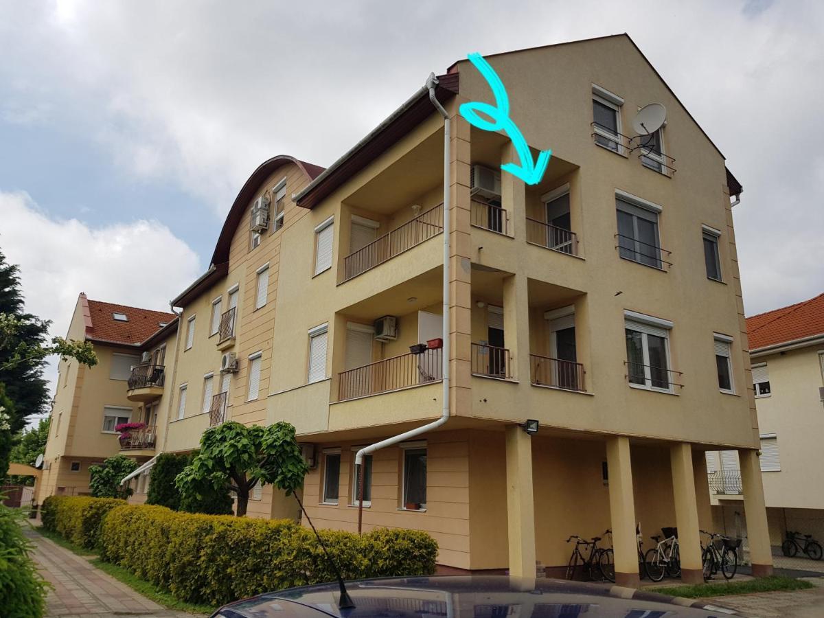 Fischer Apartman 3 Hajduszoboszlo Bagian luar foto
